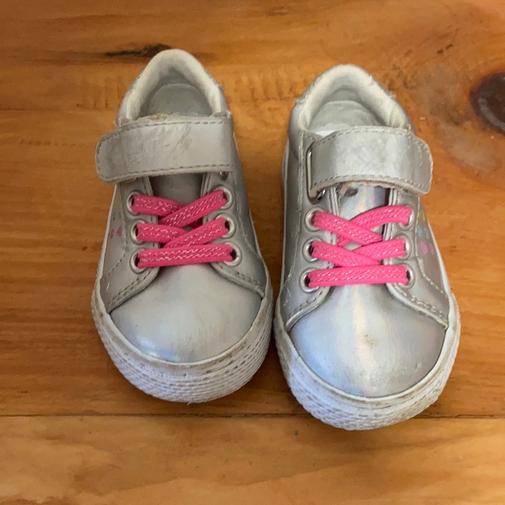 Toddler girl sneakers